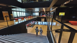 903312 Interieur van de Universiteitsbibliotheek Uithof (Heidelberglaan 3) te Utrecht.